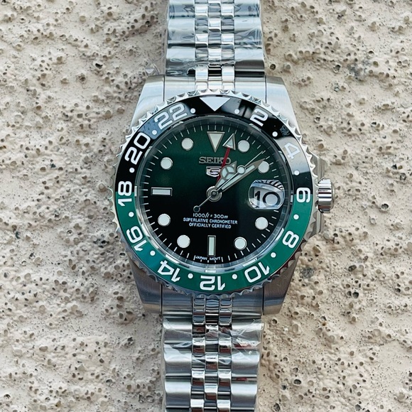 Seiko GMT Mod - Picture 2 of 4